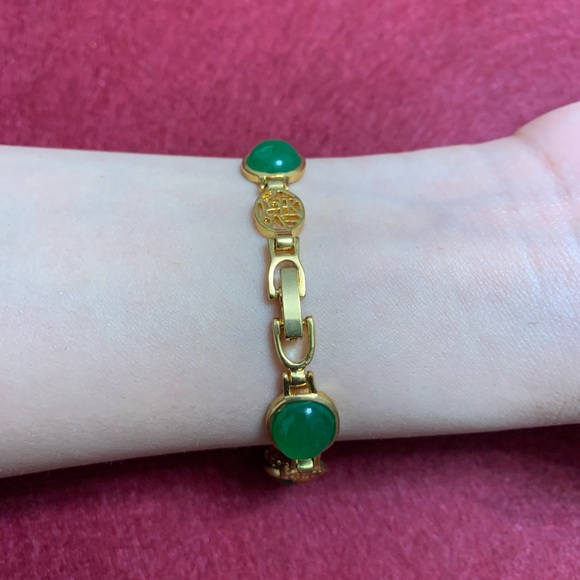 Jade Set - Picture 4 of 5